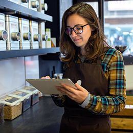 3 Ways to Achieve Inventory/Cashflow Balance in Your Franchise