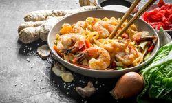Is Now The Time To Buy Into A Food Service Franchise?