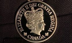 Minuteman Press Moose Jaw Co-Owner Roy LaBuick Receives Queen Elizabeth II Platinum Jubilee Medal for Outstanding Service in Saskatchewan