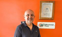 3 Awards for Mississauga Minuteman Press Franchise Riaz Qazi