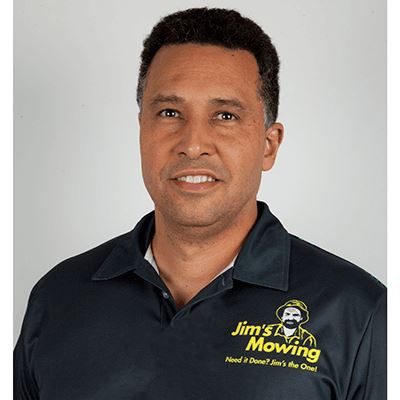 Jim's Mowing Franchisee - Flavio Guimaraes